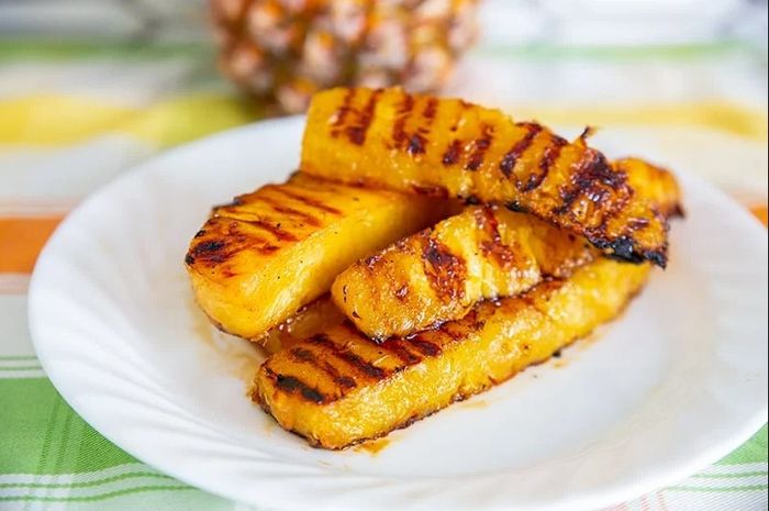 Manfaat Nanas Setelah Mengkonsumsi Daging